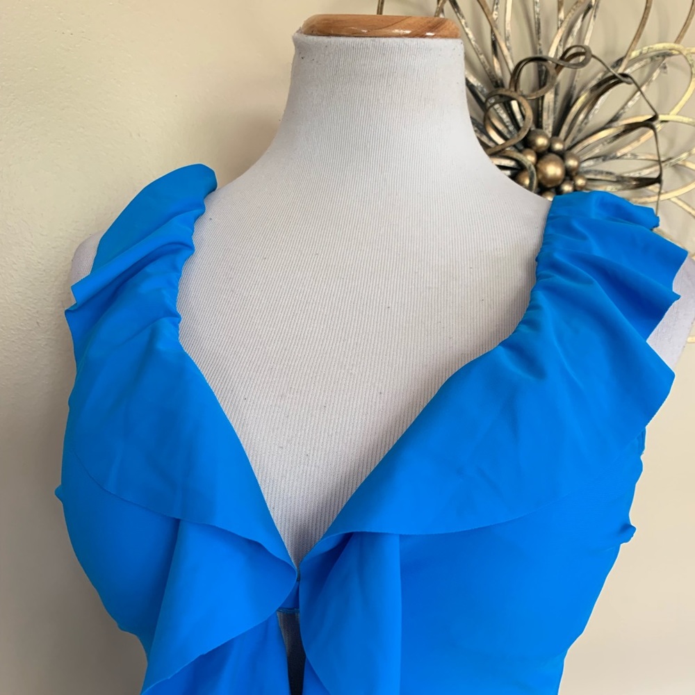 WM Size Medium Blue Ruffled One Piece Swimsuit - Picture 2 of 6
